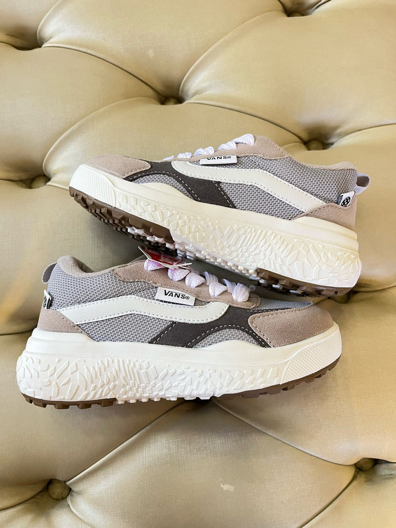 Vans Ultrarange Infantil – Linha Premium