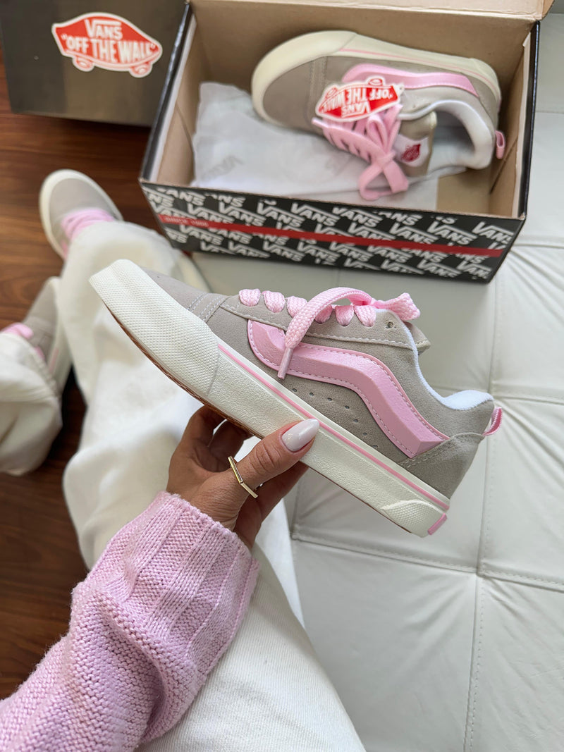 Vans KNU
