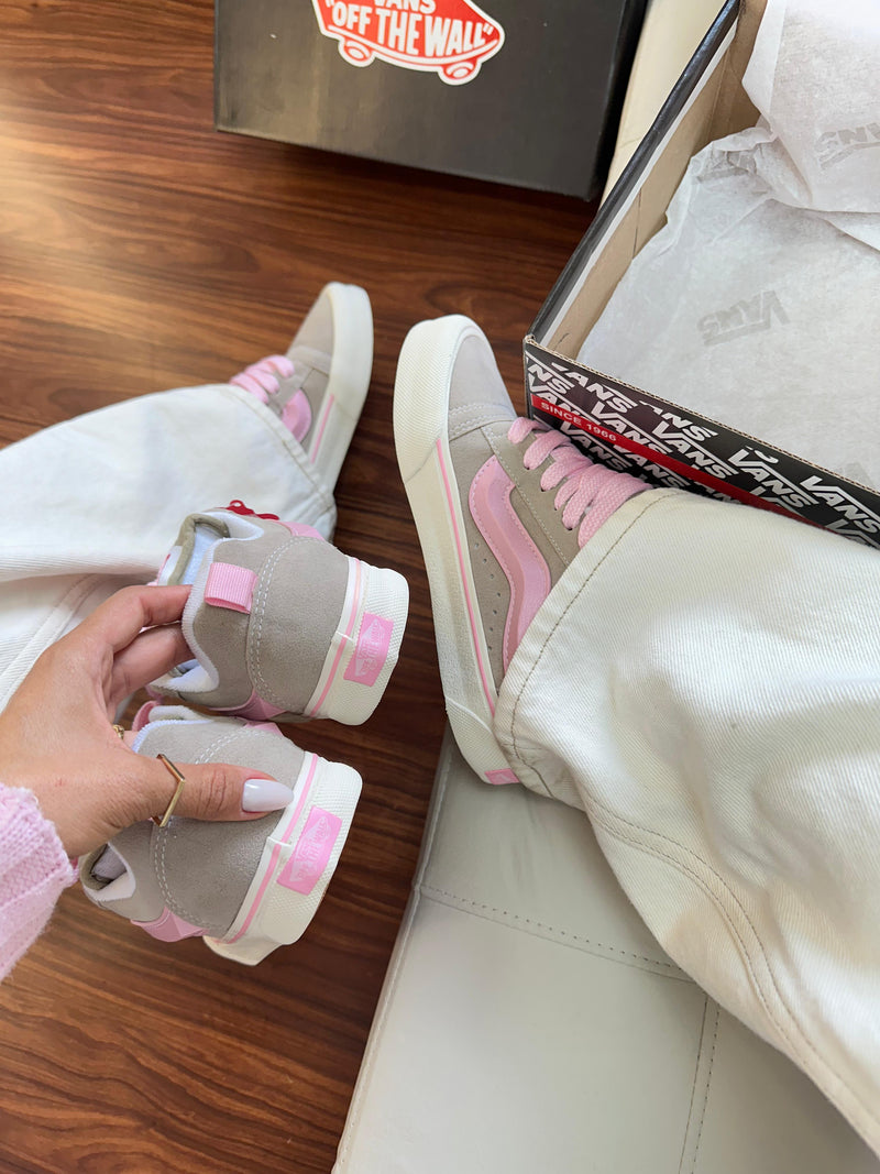 Vans KNU