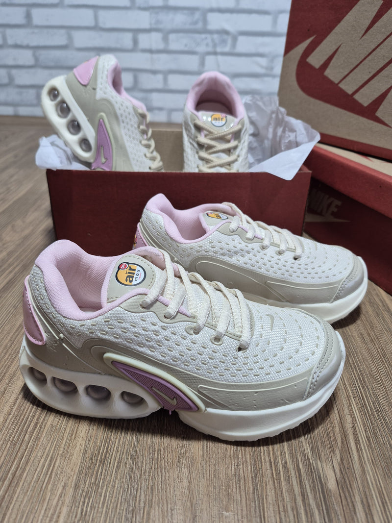 Nike Air Max DN Infantil × Supreme
