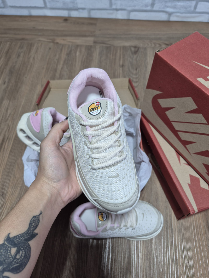 Nike Air Max DN Infantil × Supreme