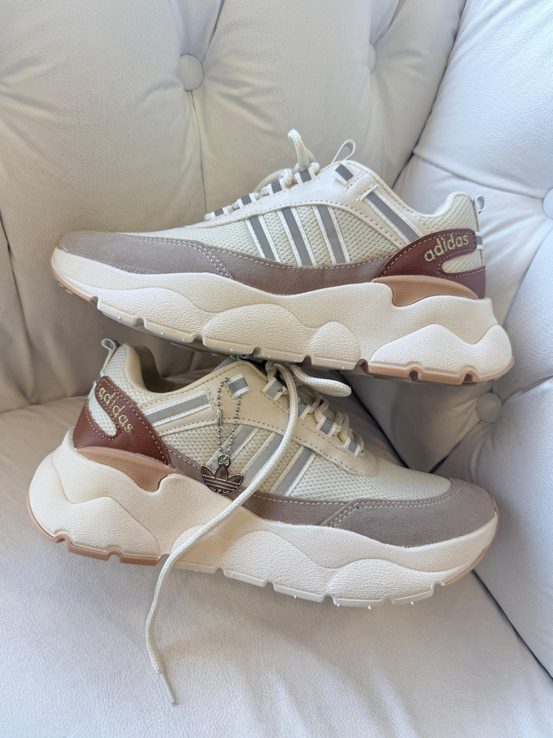 Adidas Dyamond