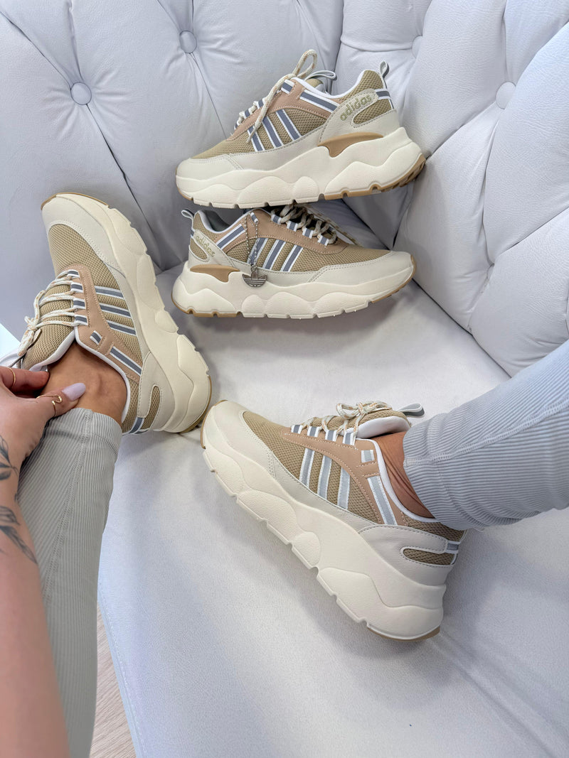Adidas Dyamond
