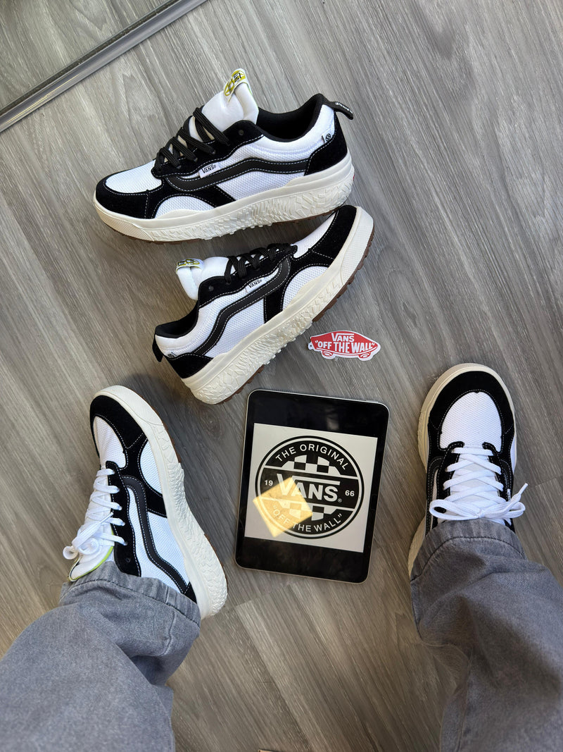 Vans Neo Camurça – Branco e Preto